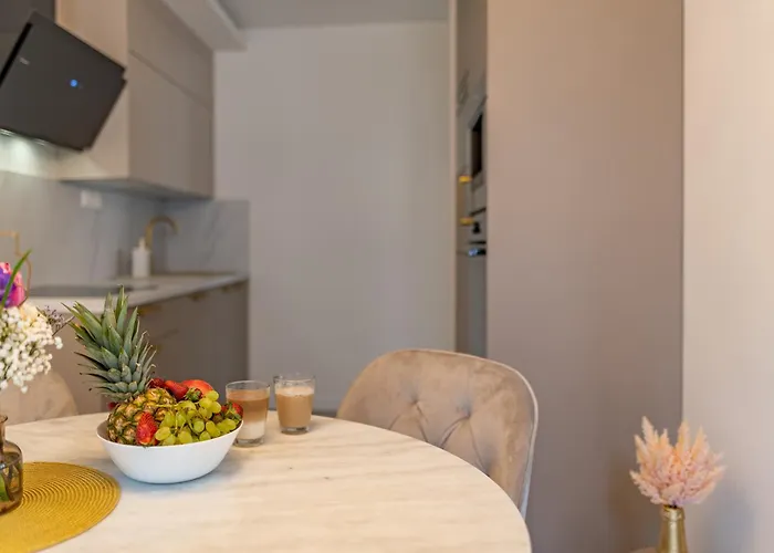 Sea La Vie Apartment